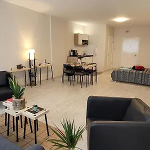 https://new-cosy-studio-in-the-heart-of-kadikoy.istanbul-turkeyhotels.com